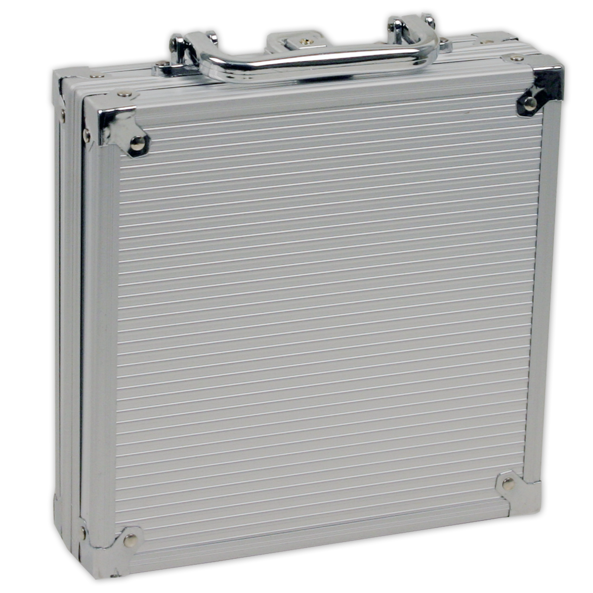 Aluminum poker chips case with room for 100 chips
